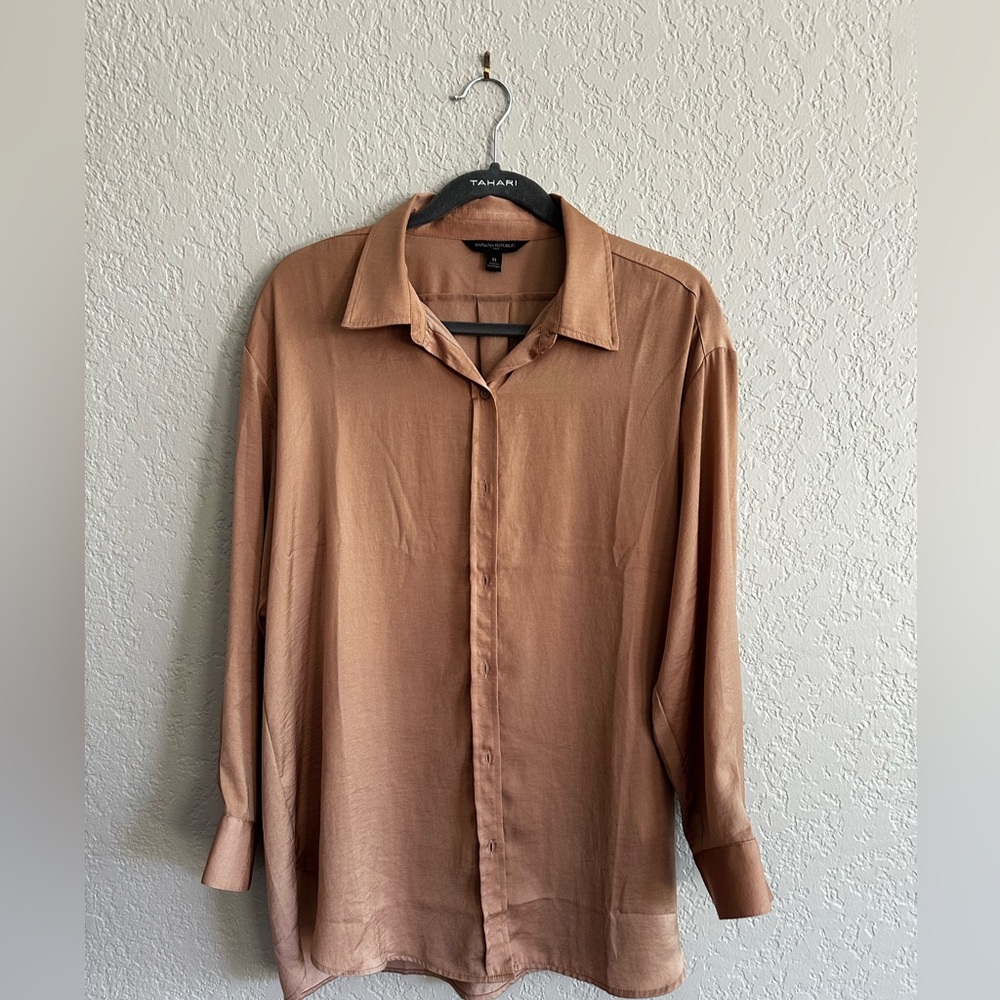 Banana Republic Caramel Silky Shirt NWOT